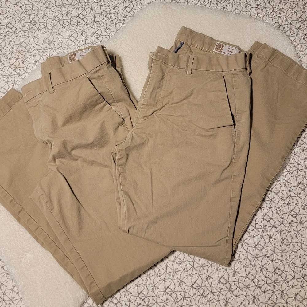2 Pairs of Gap Straight Fit Khakis 34x32